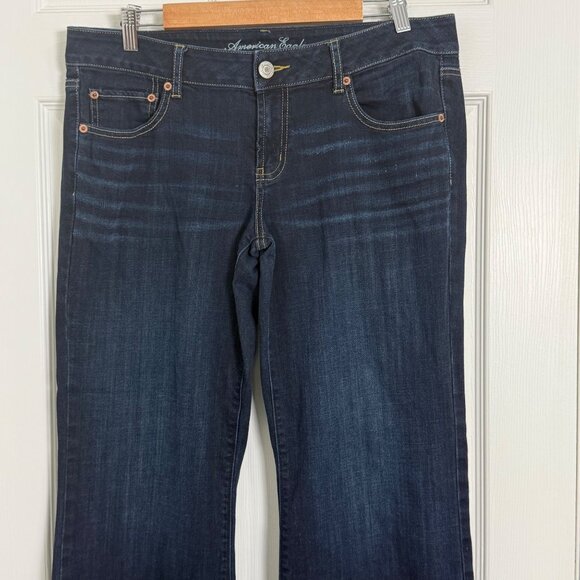 American Eagle Favorite Boyfriend Jeans Womens 14 Blue VTG Y2K Wide Leg Stretch - Picture 3 of 13